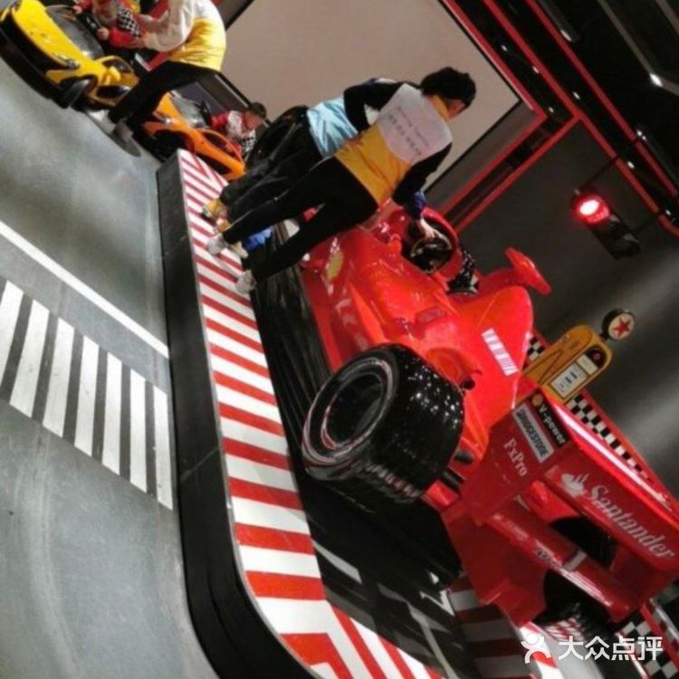 溜娃～～让孩子体验不同职业[礼花]