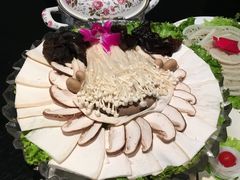 菌类拼盘-一尊皇牛(丽彩万达店)