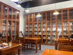 -上海市虹口区图书馆(曲阳分馆)