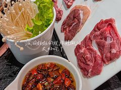 现炸辣椒油-铜来聚老北京涮肉(恒隆广场店)