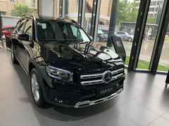 -上海星瀚奔驰4S店(红柳路店)