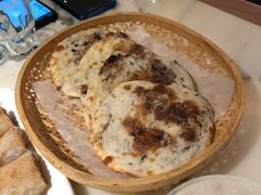 缙云烧饼-梁家大院•农家菜(昆山会展中心店)