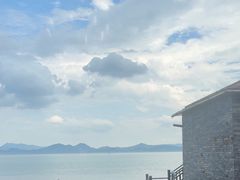 -鹰龙海畔度假酒店(咸祥店)