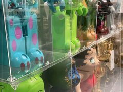 -sth more(会展航洋城店)