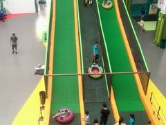 -蒙特利亲子乐园