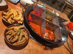 -周小明火锅(黑金冠社区店)