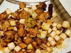 -鑫巴蜀小镇 · 水煮鱼专研店(玉桥店)