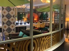 -喜鹊愉家酒店(郑州曼哈顿博览中心地铁站店)