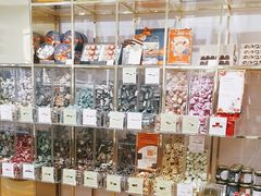 -VENCHI 闻绮(上海佛罗伦萨小镇店)