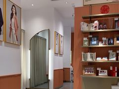 -海马体照相馆(万菱汇店)