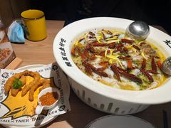 -太二酸菜鱼(武汉光谷保利店)