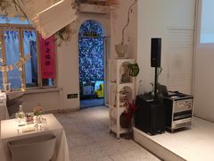 -春树下·树屋花房西餐厅(罍街AS1980店)