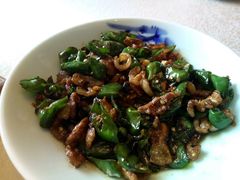-万小金辣椒炒肉(三经路店)