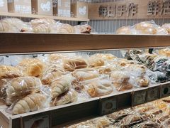 -小飞象面包公社(珠江路金鹰店)