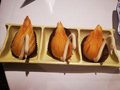 榴莲千丝酥-稻香酒家·34年老字号·港式粤菜(汉街店)