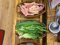 -阿婆情腊排骨火锅(忠义店)