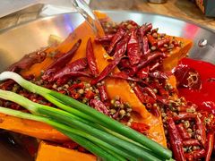 -老街·稳拈老火锅(海椒市店)