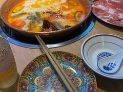 -洱火云南酸菜牛肉火锅(石景山当代商城店)