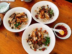 -牛八宝桂林米粉(八里庄店)