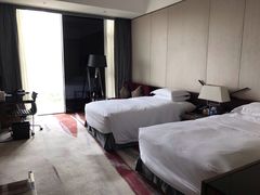 -广州天河希尔顿酒店