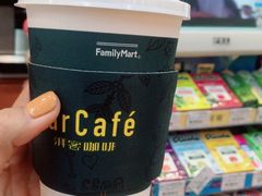 -全家便利店(宜山路站店)