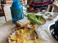 -鲁朗纳麦石锅鸡庄园