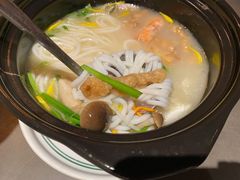 云南过桥米线-云海肴·汽锅鸡·云南菜(高德置地店)
