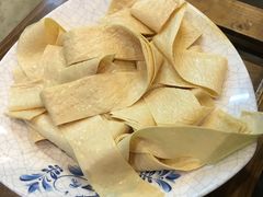 -亿诣蝎府炸酱面羊蝎子火锅(酷车小镇店)