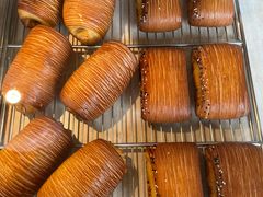 -VERIE BAKEHOUSE
