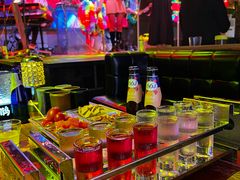 -喜鹊音乐酒馆(西街店)