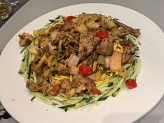 -乡村馕坑肉·烧烤·新疆菜·本地人更爱吃(阿勒泰首店)