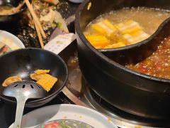 -沸炉重庆老火锅(军事博物馆店)