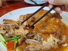 -芦茨金富饭庄·25年老字号·专做稻草鸡