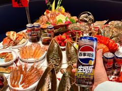 -雍容荟帝王蟹活龙虾展台自助(IFS黑金店)