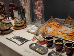 -筠咖啡西餐厅(上海国展宝龙丽筠酒店)