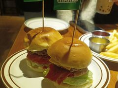 -Thanks美式餐厅(汉堡咖啡店)