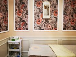 -Bollins波林丝•专研护发中心