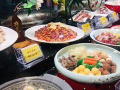 -万重锦·人文川菜馆(骡马市店)