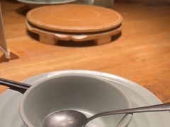 -蜜桃餐厅·伴山(湖滨商业街店)