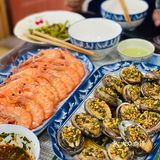 乳山生蚝真的是个顶个的满呀