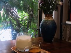 靠窗位-默迹咖啡馆