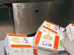 -肯德基(嘉善路地铁站店)