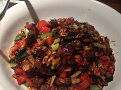 -洞庭土菜小炒馆(易发广场店)