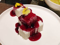 -老船夫婚宴婚庆会馆(延吉路店)