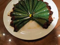 -王朝大酒店徐汇店-地面停车场