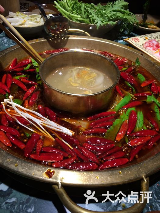 潮辣重庆矿泉水火锅沈阳店图片 - 第5张