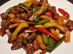 黑椒杏鲍菇炒牛柳-鹊玥·粤菜小馆(汇智国际商业中心店)