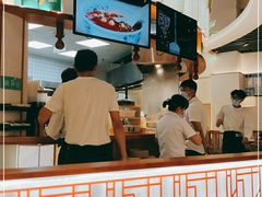 -诚铭记·虾仁汤包·成都小吃(融创店)