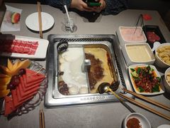 -海底捞火锅(银泰中心店)