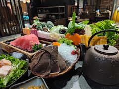 -湊湊火锅·茶憩(新中关购物中心店)